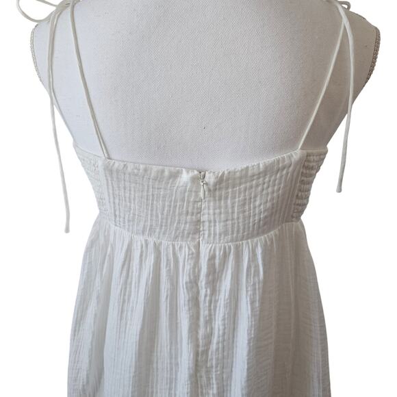 ASTR the Label Serenity Square Neck Mini Dress White Size M - Picture 3 of 6